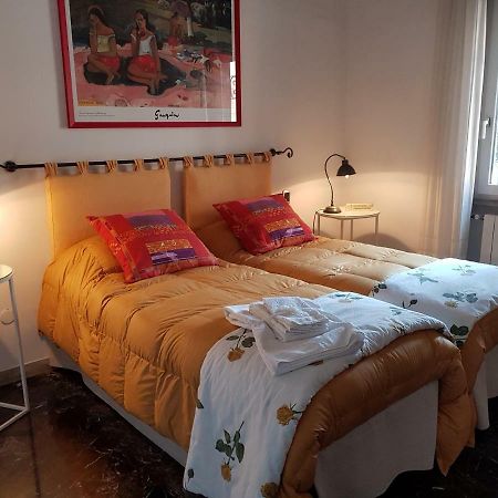 B&B Gloria Gallarate Bagian luar foto