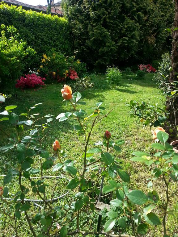 B&B Gloria Gallarate Bagian luar foto